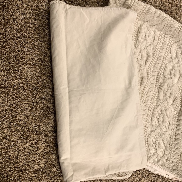 Sham covers - Picture 2 of 2